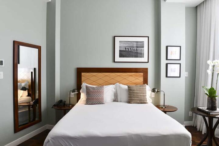 Standard Fera Palace Hotel